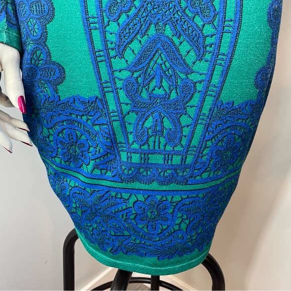 Hale Bob designer cold shoulder blue green detail dress - Picture 6 of 12